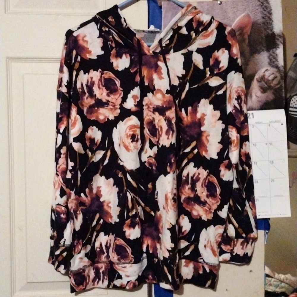 Soul Cake floral XL Crop top hoodie